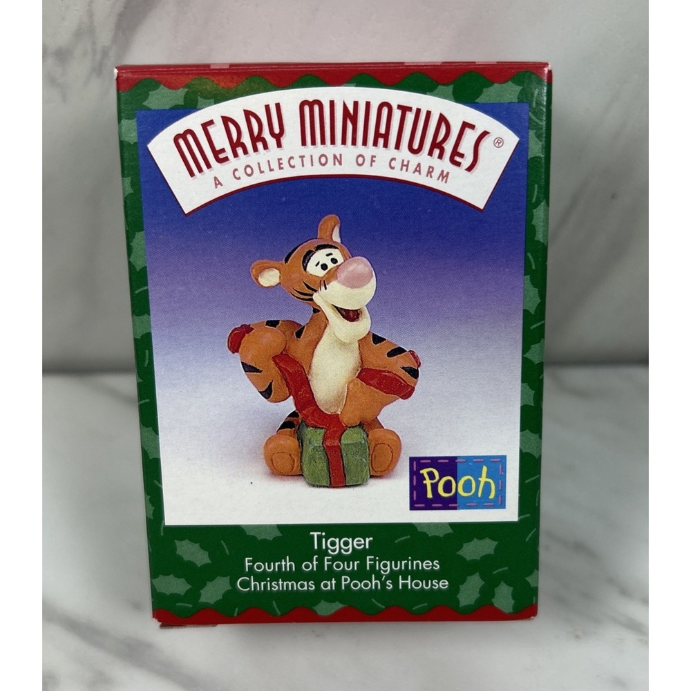 Vintage 1999 Hallmark Merry‎ Miniatures "Tigger" Christmas at Pooh's House